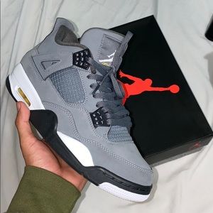 Jordan 4’s SOLD ‼️